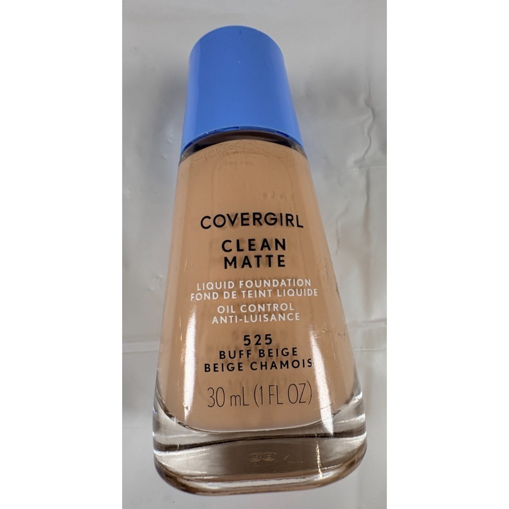 Covergirl Clean Matte Liquid Foundation Buff Beige #525 1 Fl Oz New Sealed